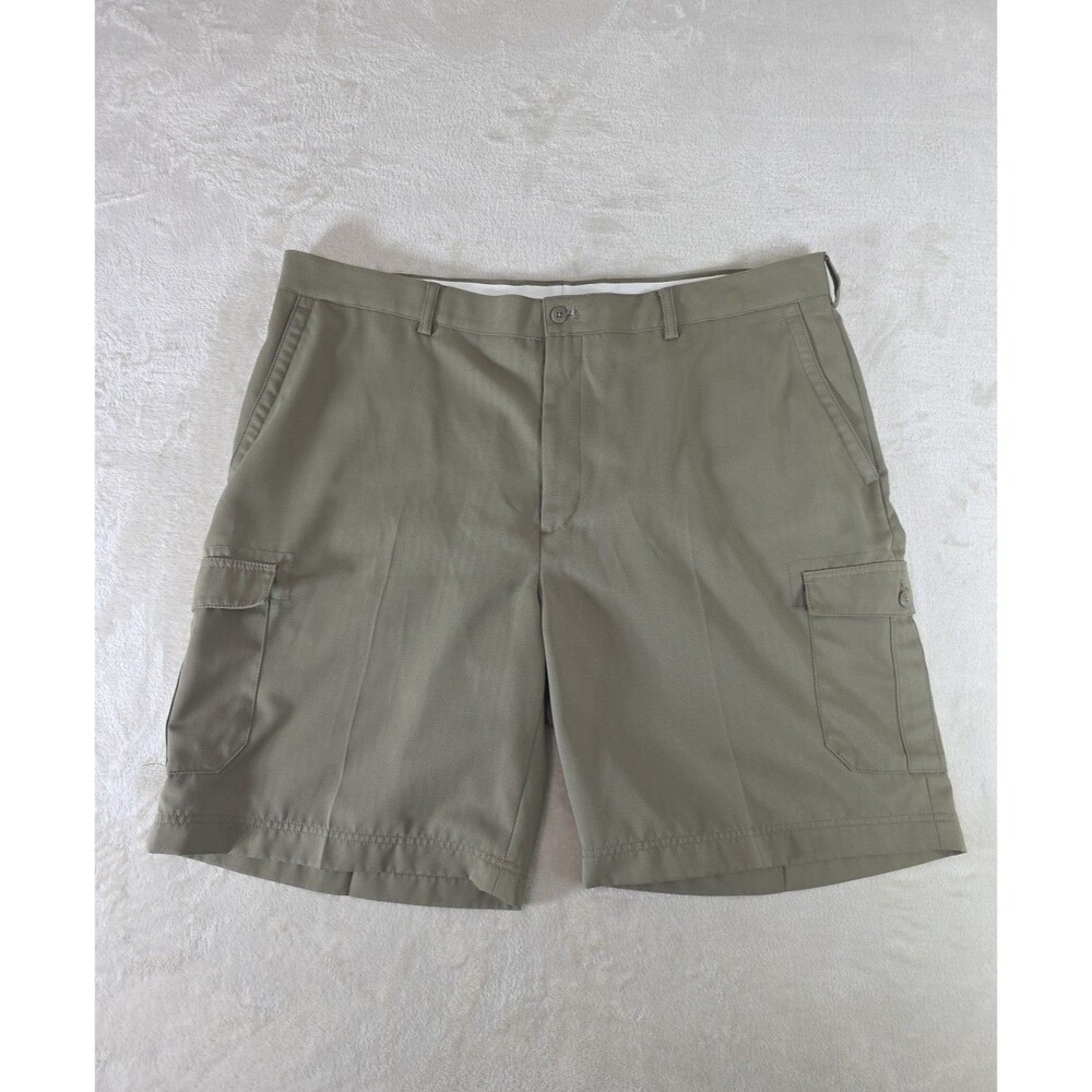 Island Republic Men's Size 42 Cargo Shorts Green Casual Outdoor Button Pockets